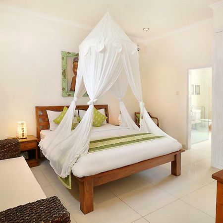 Villa Alba Seminyak Esterno foto
